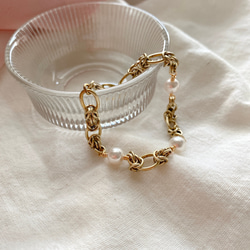 珍珠古典-珍珠 黃銅手環 第3張的照片