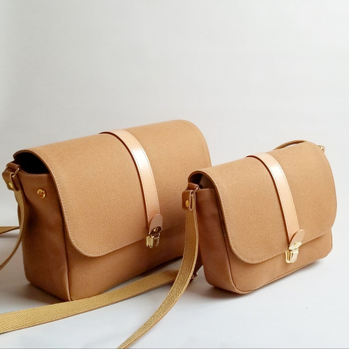 【水時計】スクエアショルダーバッグ　倉敷8号帆布　ココア 倉敷帆布 JOBU shoulder | AssistOn