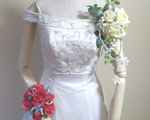 シンプルブーケ・ブートニア・髪飾り・リストレット4点セット花色ご相談可能 シンプルブーケ・ブートニア・髪飾り・リストレット4点セット