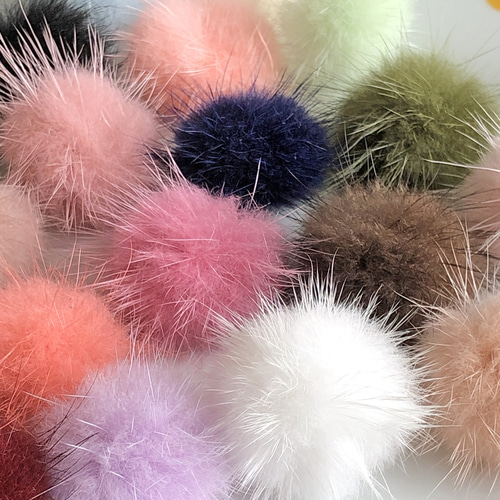 ココロ踊るカラー展開♪ ふわふわプチミンクファー（よりどり6コ