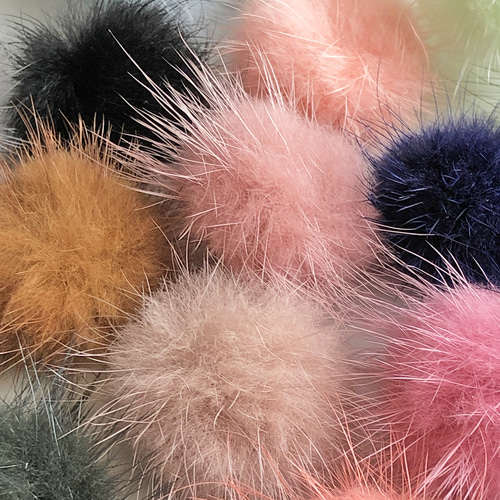 ココロ踊るカラー展開♪ ふわふわプチミンクファー（よりどり6コ