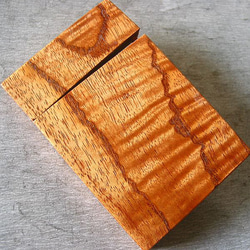 栴檀】木製名刺入れ 珍しい貴重な波杢が素晴らしい【即日発送】 名刺