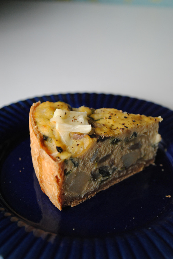 アンチョビ・カマンベールチーズのキッシュ 8枚目の画像