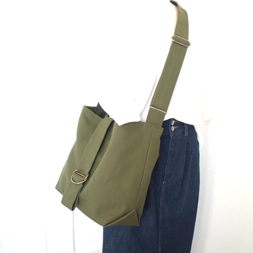 agnes b(アニエスベー) ミニショルダーバッグ グリーン サイズ