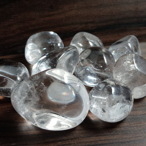 天然石　水晶 4月誕生石/超透明水晶ﾀﾝﾌﾞﾙｽﾄｰﾝ/t002-02☆手8213620 251223t 天然石