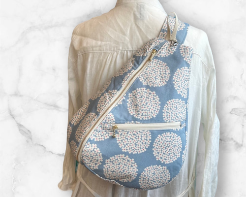 軽量 しずく型 ワンショルダーバッグ ボディーバック ショルダーバック