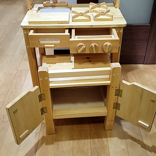 受注製作】手作り木製ままごとキッチン&イス おもちゃ・人形 ナオナオ