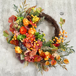 Autumn Dahlia &Berries wreath II 3枚目の画像