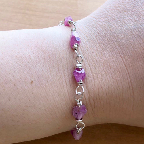 ピンクサファイア ブレスレット 送料無料✨シルバーフィルドピンクサファイアブレスレット✨ピンク