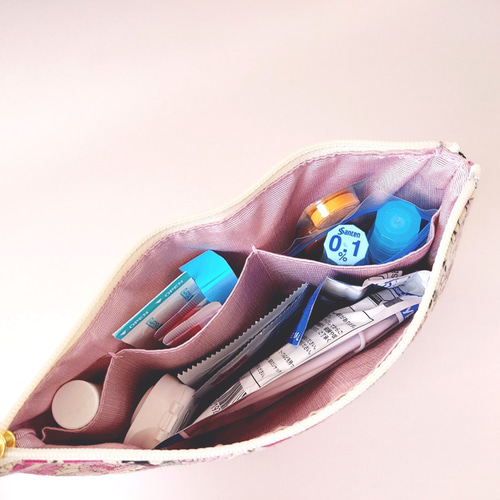 ⑦ポケット3つ フラットポーチ バッグに入れておくと便利な 通帳 印鑑