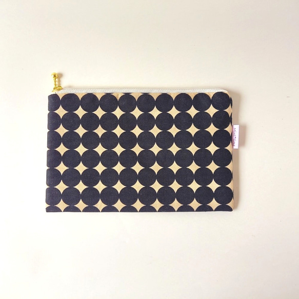 ⑦ポケット3つ フラットポーチ バッグに入れておくと便利な 通帳 印鑑