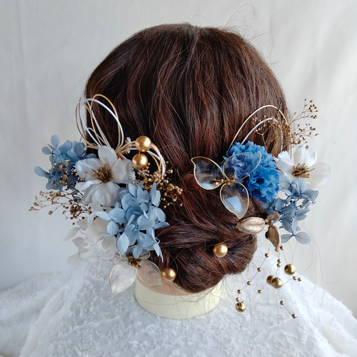 クリアフラワーと水引の林檎の花髪飾り ニュアンスカラー くすみブルー