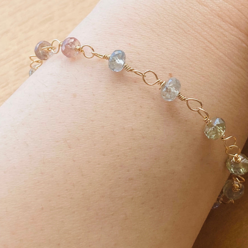 サファイア&プレシャスオパール✴︎14kgfワイヤーブレスレットB154 サファイア&プレシャスオパール✴︎14kgfワイヤーブレスレット