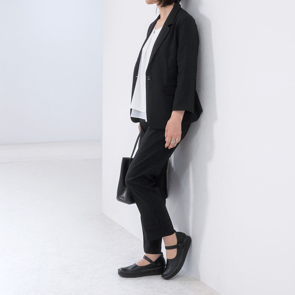 手を全く使わずに履ける魔法の靴 マグネットシューズ (KAYAK) 【納期5～11日以内発送】 9枚目の画像