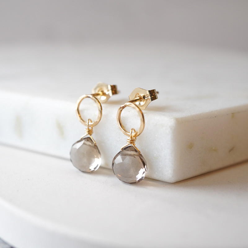 14kgf/小さなピアス×スモーキークォーツ