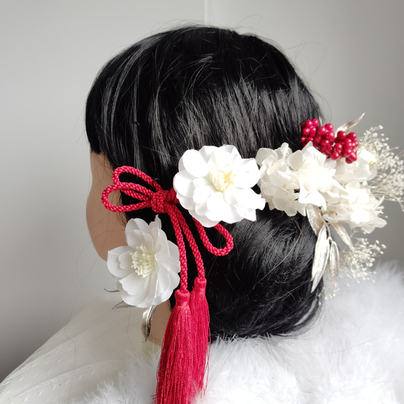 卒業式 髪飾り 桜 成人式 アメリカンフラワー【さくらにゃん 2点】 瑞桜＿＿紋桜と南天の髪飾り さくら サクラ 紅白 卒業式 成人式 結婚式