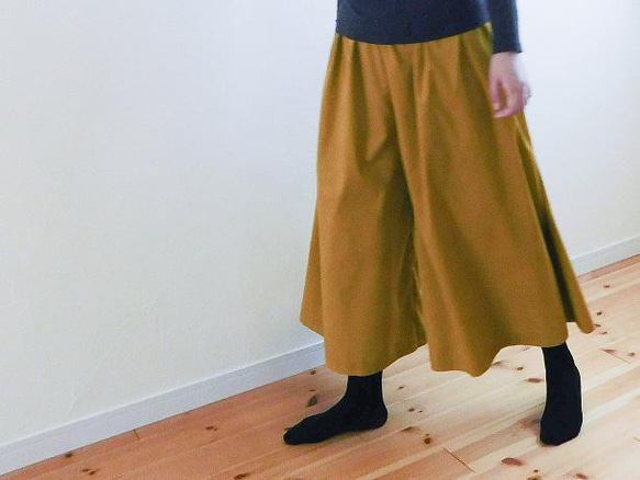 [19色展開]＊秋冬定番! 軽やか起毛コットン＊コーデュロイのガウチョパンツ 14枚目の画像