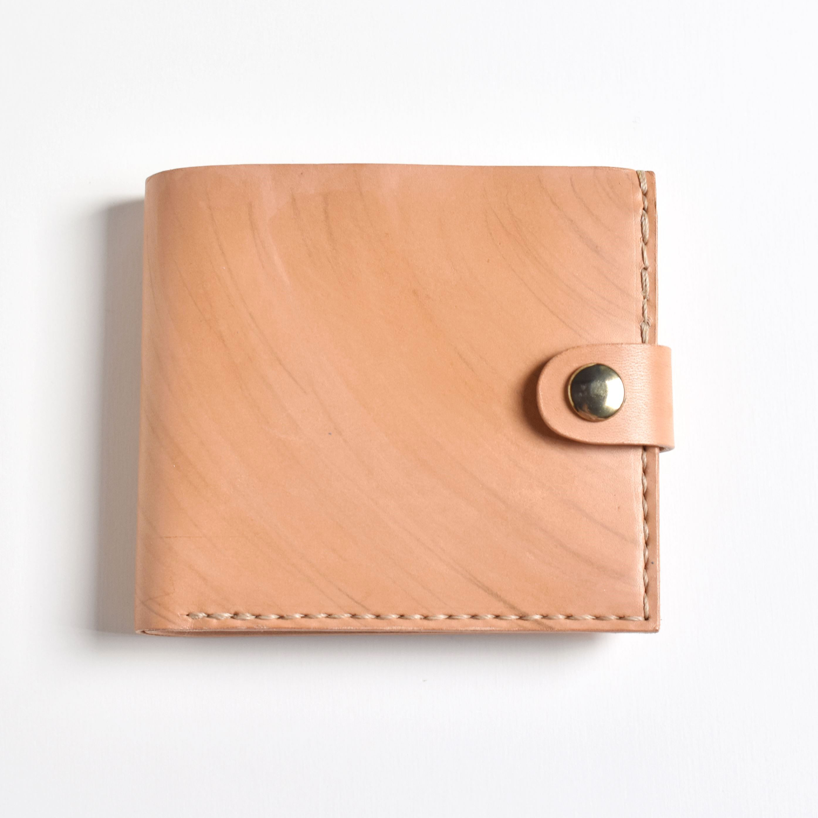【SALE ￥3,000 OFF】革の手染め財布 「mokha （二つ折り財布）」