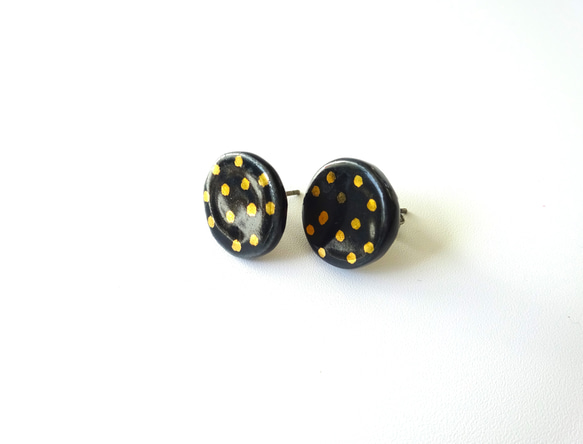 金彩dot round pierce／earring（黒） 4枚目の画像