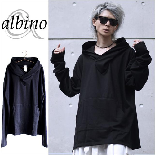 美品】OLLEBOREBLA アルベロベロ パーカー ぶたさん 裾バルーン