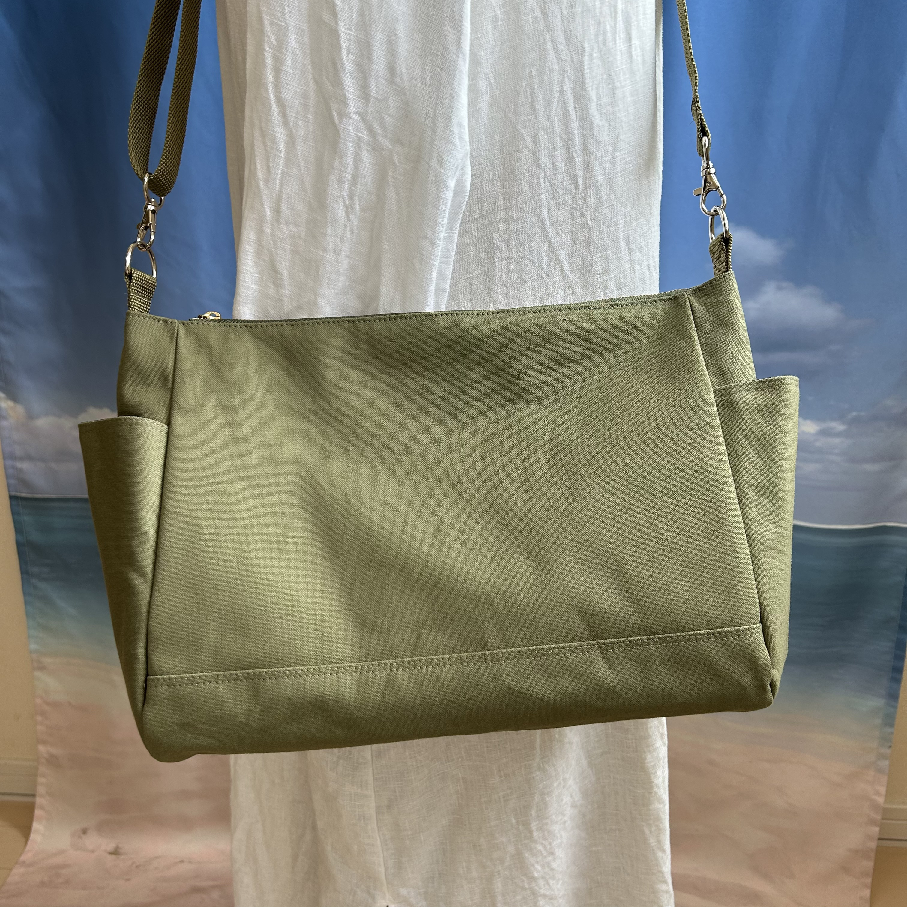 2way サイドポケットが便利な ショルダーバッグ ボディーバック　長さ調節可能 帆布 オリーブ⑨番　色変更可能