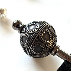 かんざし アンティークシルバーのレリーフビーズ 一本挿し 一本簪