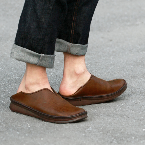 【極美品】◾️大塚製靴◾️ヴァンプローファー◾️スリッポン◾️Uチップ◾️本革◾️ブラック JALAN SRIWIJAYA - 98957 デュプイカーフ モックスリッポン ローファー