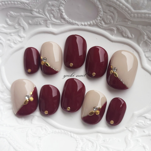 深みカラーの秋冬ツートンネイル ネイルチップ（つけ爪） yuki-nail