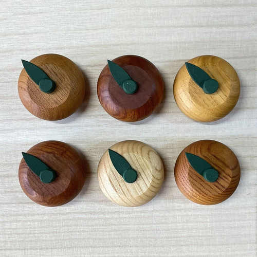 割引価格！】木の鏡餅 Sサイズ｜桐箱入り 木製 かがみもち お正月