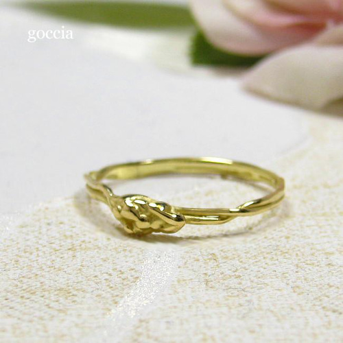 植物の蔓モチーフ、K18ゴールドリング（アンティーク仕上げ） 指輪