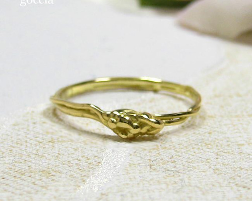 ゴールド モチーフ リング e48767669ebb8d2e5f362f9b875f61