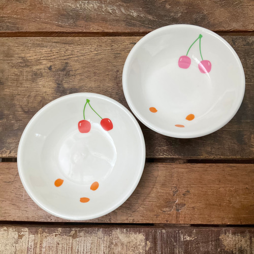 さくらんぼ 豆皿 ☆ 赤 ピンク 小皿 しょうゆ皿 薬味 漬物 珍味 おやつ