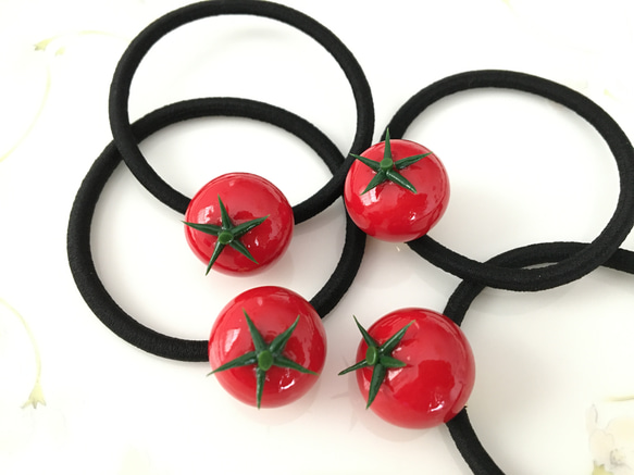 新鮮お野菜♪プチトマトさんのヘアゴム♡赤 ヘアゴム tiruru 通販