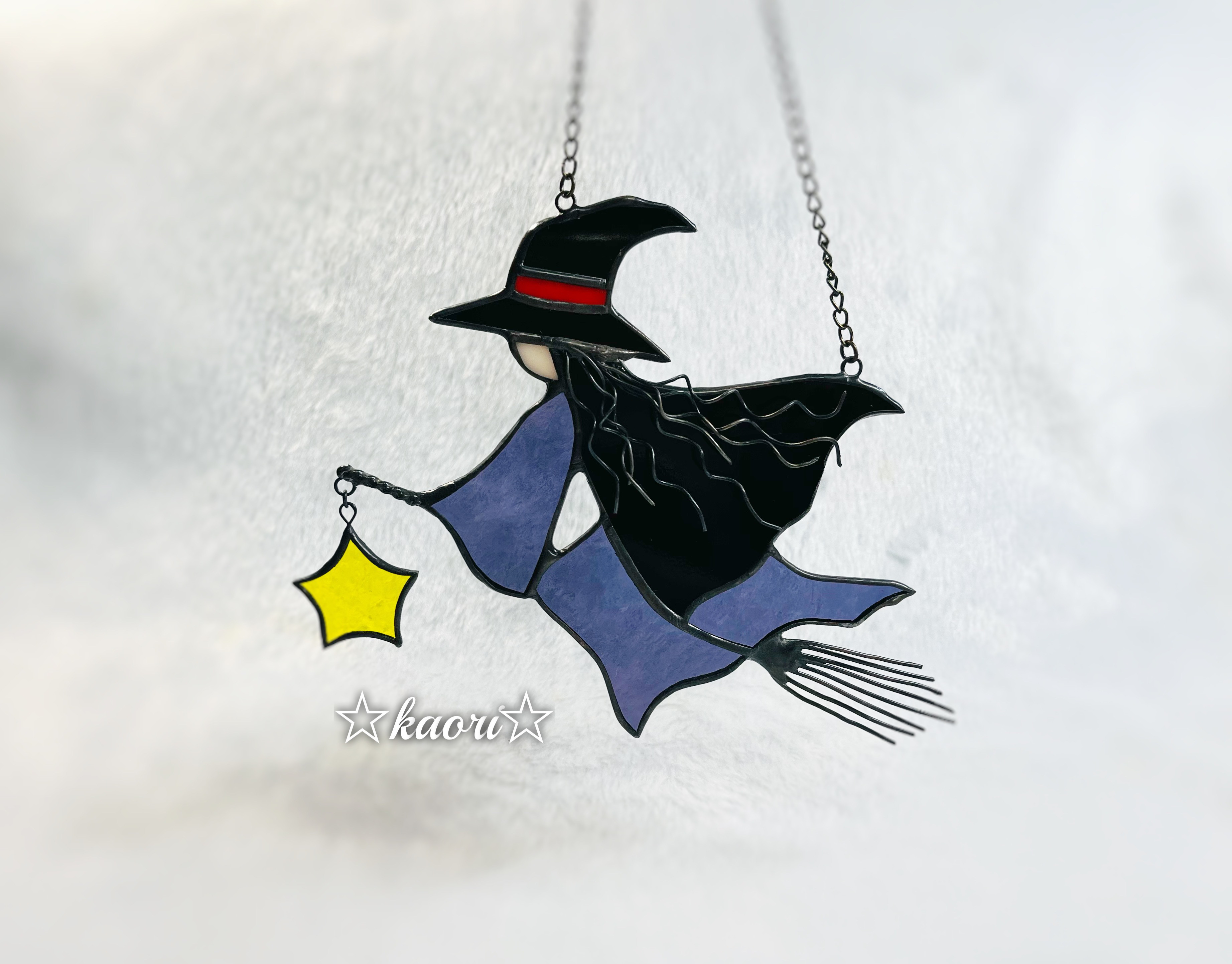 ハロウィンにステンドグラスモビール(黒猫、魔女、おばけ)