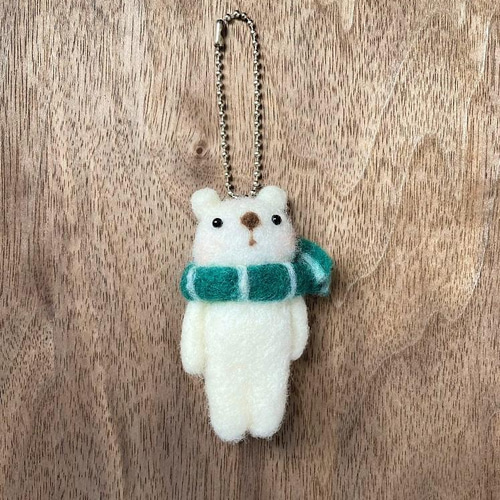 マフラー白くま 羊毛フエルトキーホルダー 羊毛フェルト monaka 通販