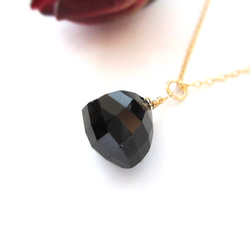 [八月生日石] 10mm 漂亮的“黑色尖晶石” trillant 14kgf 項鍊 第7張的照片