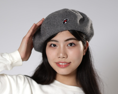 ベレー帽（レコードワッペン） グレー 秋冬物 F ユニセックス