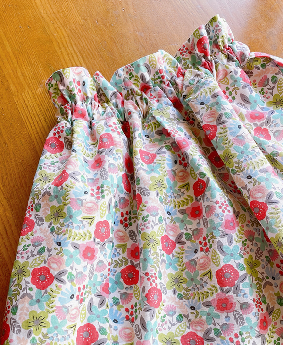 ウエストフリル花柄スカート 1枚目の画像