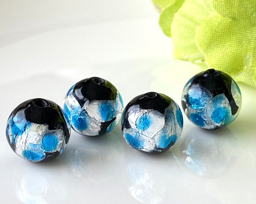 ガラスビーズ /4個/9.5～10mm/da322/銀箔 ライトブルー/ほたる玉