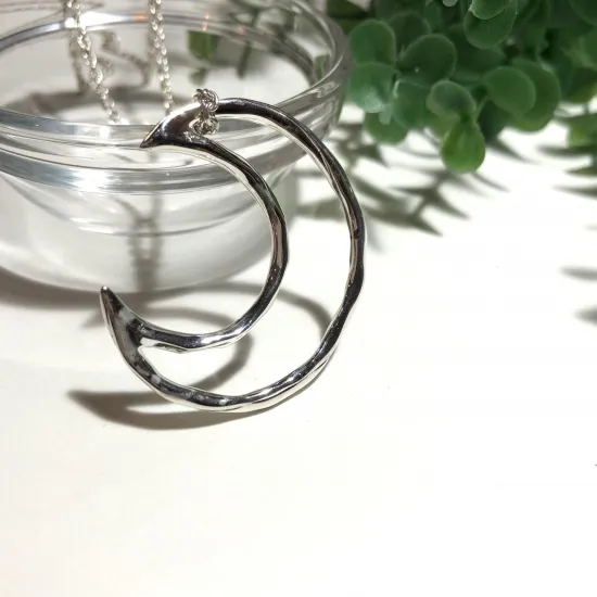 再入荷！純銀製＊月のペンダント ムーン