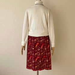 華やかなカシミール刺繍のスカート 赤茶 セミタイト S 9枚目の画像