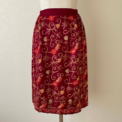 華やかなカシミール刺繍のスカート 赤茶 セミタイト S 2枚目の画像