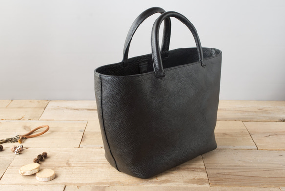 【受注製作】レザーミニトートバッグ lmtt2-M ［ブラック］ 2枚目の画像