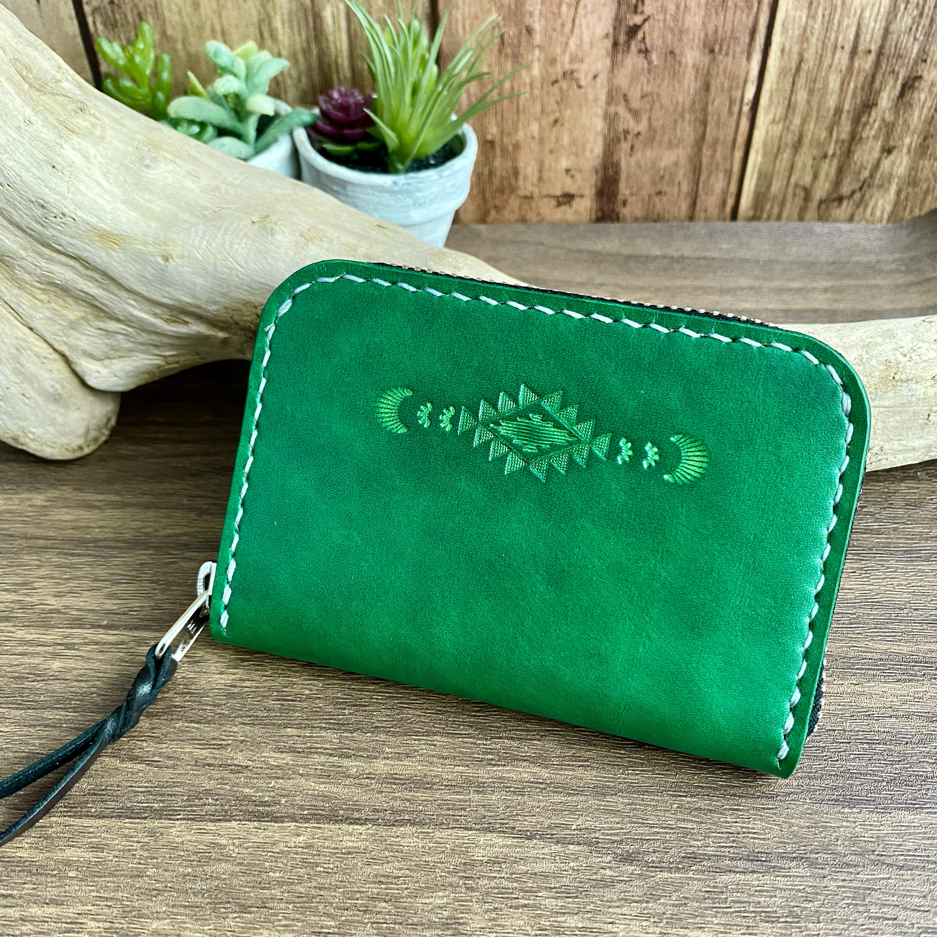 ネイティブ柄》コンパクトウォレット Ω - その他ミニ財布・コンパクト  