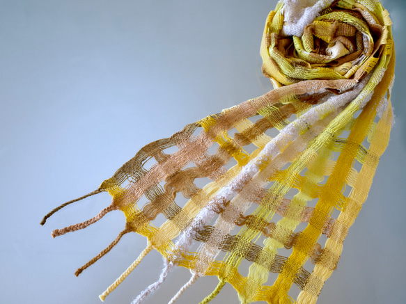 手工編織披肩 天空羽織 黃色漸層 手工編織 TSMM1749 第3張的照片
