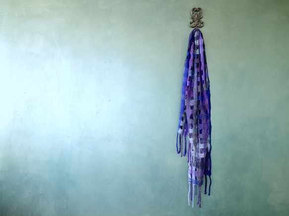 手工編織披肩 天空羽織 紫色漸層手工編織 TSML1754 第5張的照片