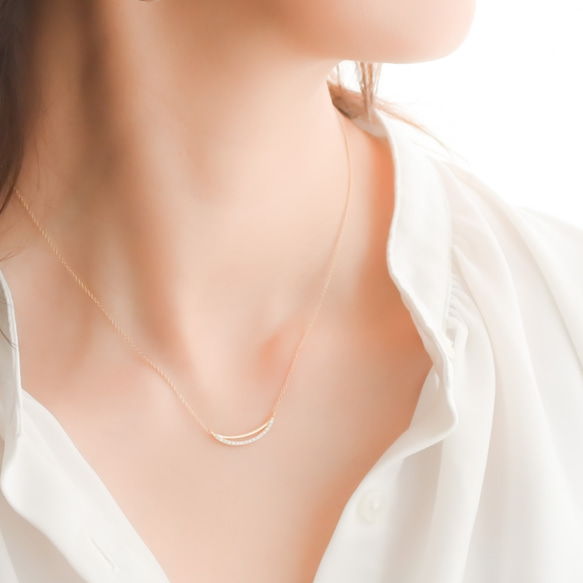 【送料無料】14kgf Bow Shape Necklace 1枚目の画像