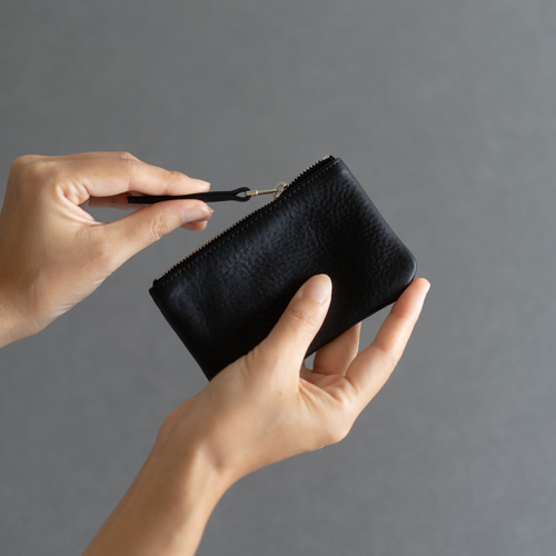 革のフラットポーチS Black ポーチ Fuku 通販 4826827｜Creema