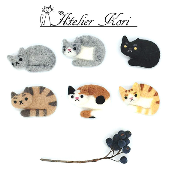 まゆげにゃんこの羊毛フェルトブローチ（きじとら） ブローチ Atelier