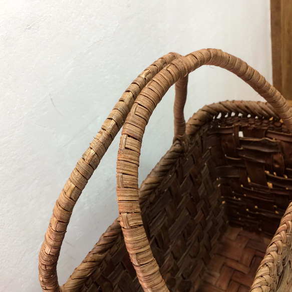 ぶどうつるbag 3　　         山葡萄のつる（皮）で編んだバッグ 8枚目の画像